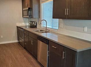 9227-9229 Kenwood Dr SW, Lakewood, WA 98498