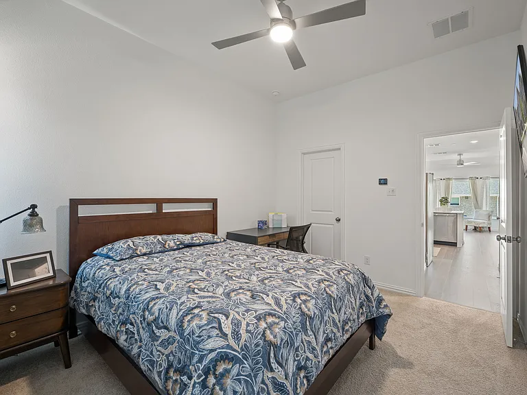 5243 Legacy St — Photo 18