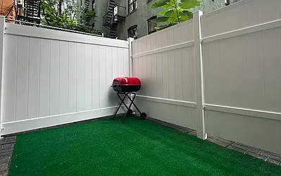 Rented by Living New York