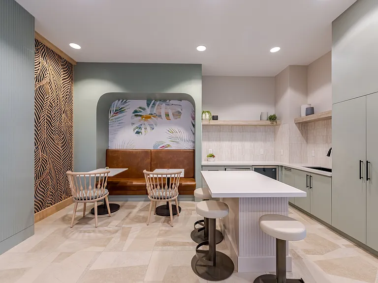 Updated Community Kitchen Space at One Plantation Apartments in Plantation, FL 33324