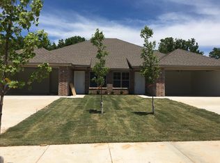 3204 SW Amberwood Ave, Bentonville, AR 72712