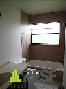 4th image of 5136 Whitewood Way