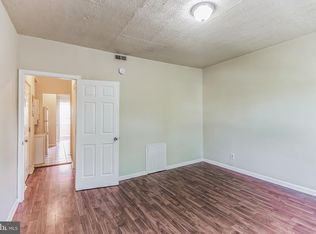 1106 Queen St NE APT 1, Washington, DC 20002