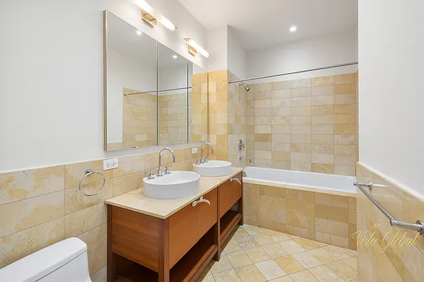 Rented by Vista Global Property Solutions | media 9