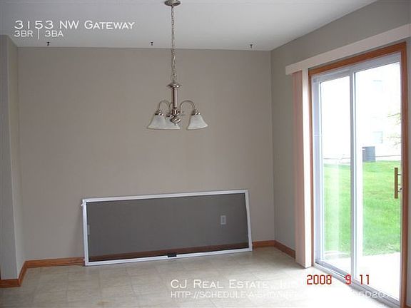 3rd image of 3153 NW Gateway Dr