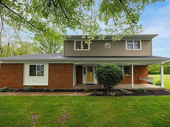 2nd image of 13789 Cobblestone Ln