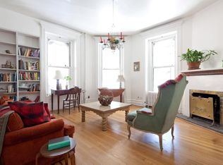 40 Washington Sq S #1, New York, NY 10012