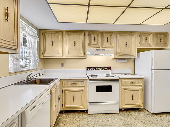 5th image of 1250 Sugar Sands Blvd APT 211
