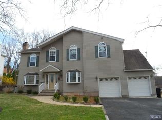 144 Greg Lawn Dr, Paramus, NJ 07652