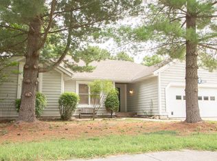 2713 E Verona St, Springfield, MO 65804
