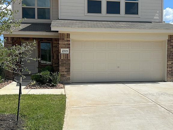 4th image of 2703 Pheasant Hill Ct