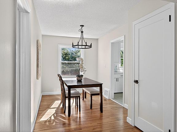 5th image of 6409 Stevens Ave S
