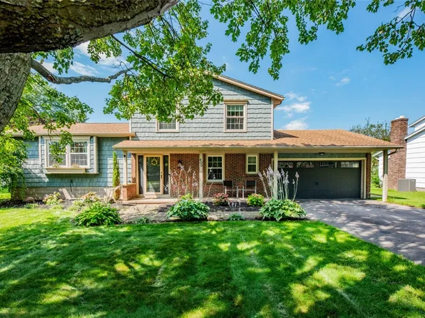 409 Judy Ann Dr, Rochester, NY 14616