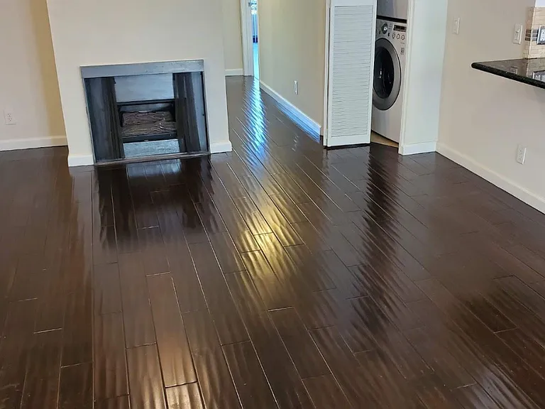 Burton Way Apartments — Photo 2