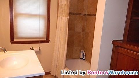 5th image of 10548 6th St NE