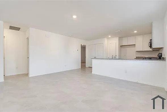 3605 Flicker Ln — Photo 18