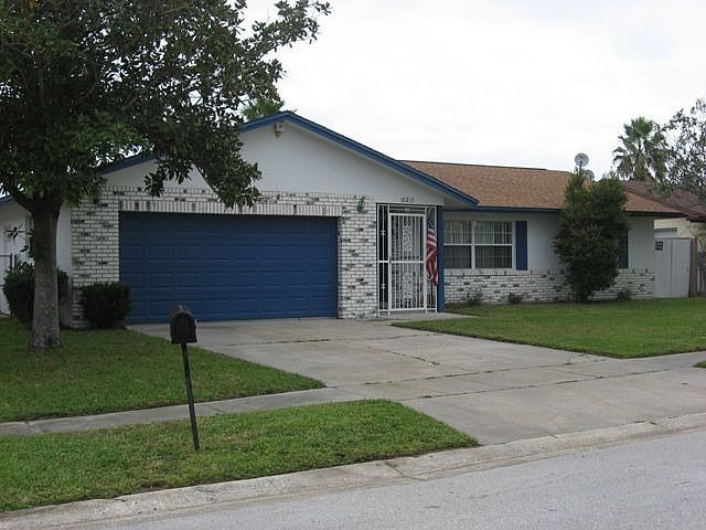 Current Front View 2008