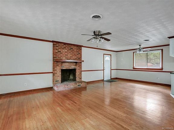 5th image of 205 N Rose Ave