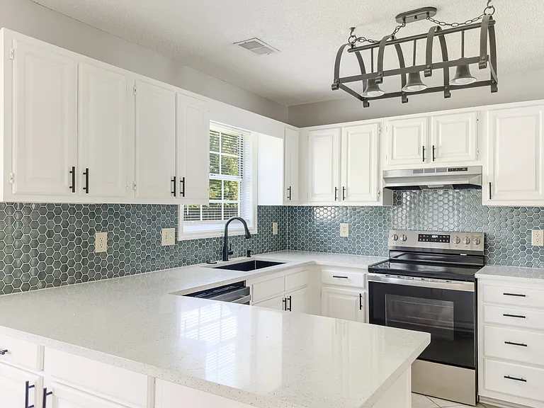 108 Heron Ln — Photo 14