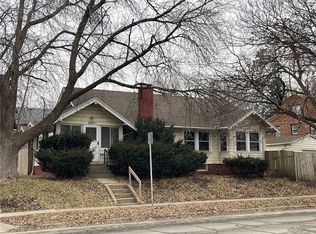 1067 42nd St, Des Moines, IA 50311