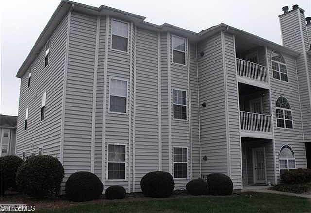 1st image of 3646 Morris Farm Dr APT 2A
