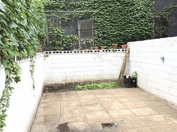 5th image of 2333 1st Ave Frnt 1