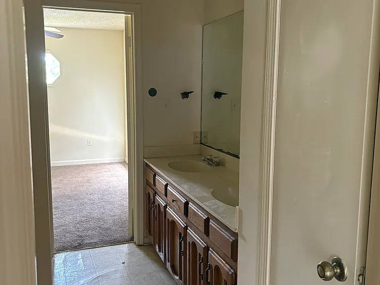 8918 Gsri Ave #1 — Photo 8
