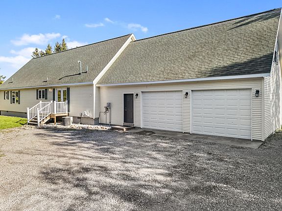 2nd image of 5065 Misery Bay Rd