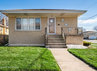 365 Bensley Ave, Calumet City, IL