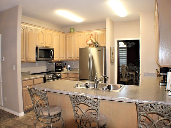 3rd image of 811 Wood Duck Ln