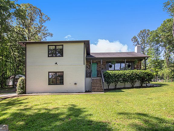 2nd image of 118 Raven Rd