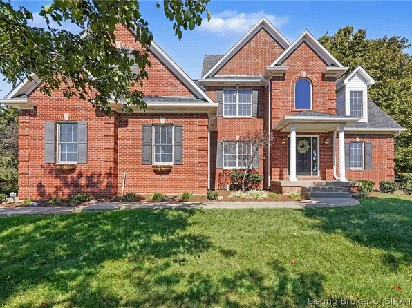 3562 Lafayette Parkway, Floyds Knobs, IN 47119