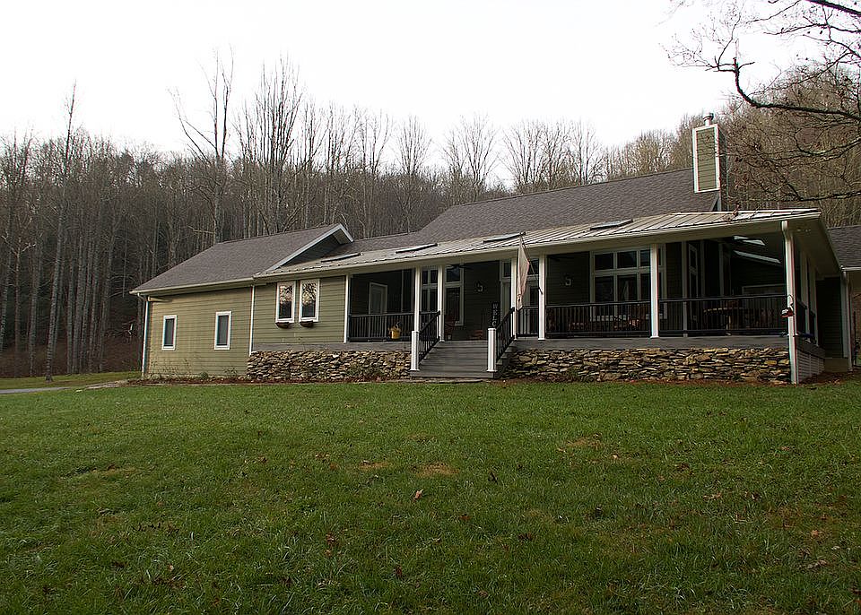 1st image of 2517 Troutdale Hwy