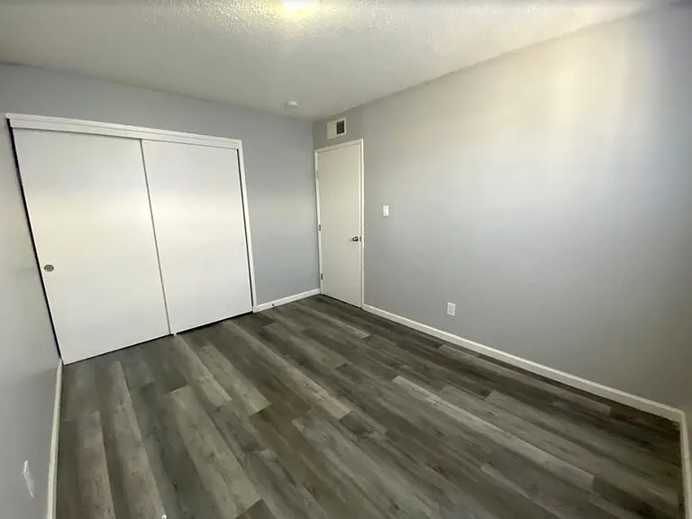 3158 College Ave #B — Photo 10