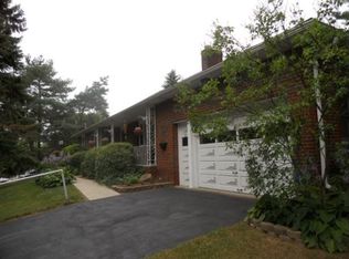 30 Genesee St, Troy, NY 12180