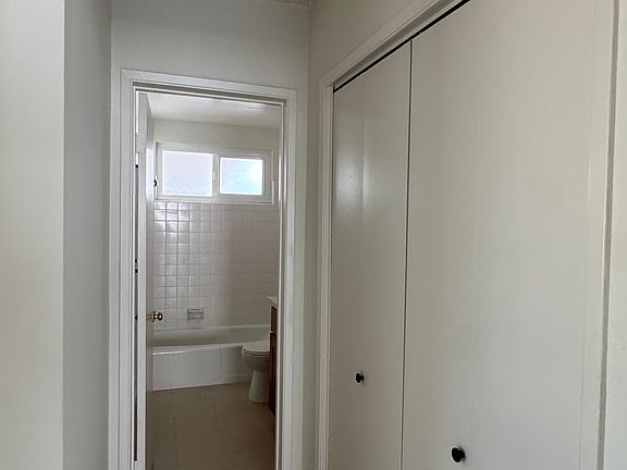 4th image of 1835 S Bentley Ave APT 18