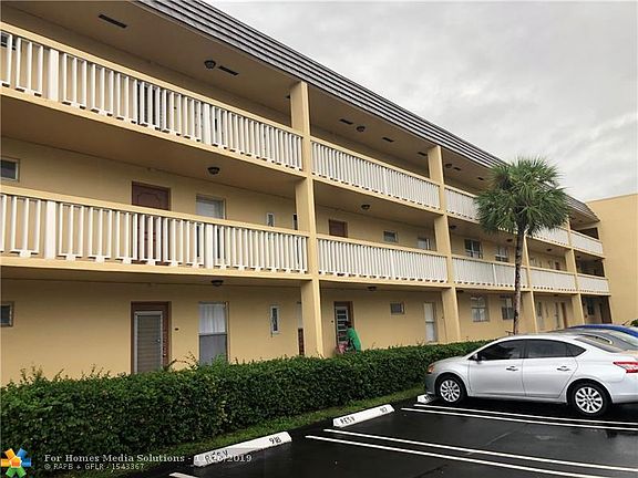 3rd image of 6001 NW 61st Ave APT 208
