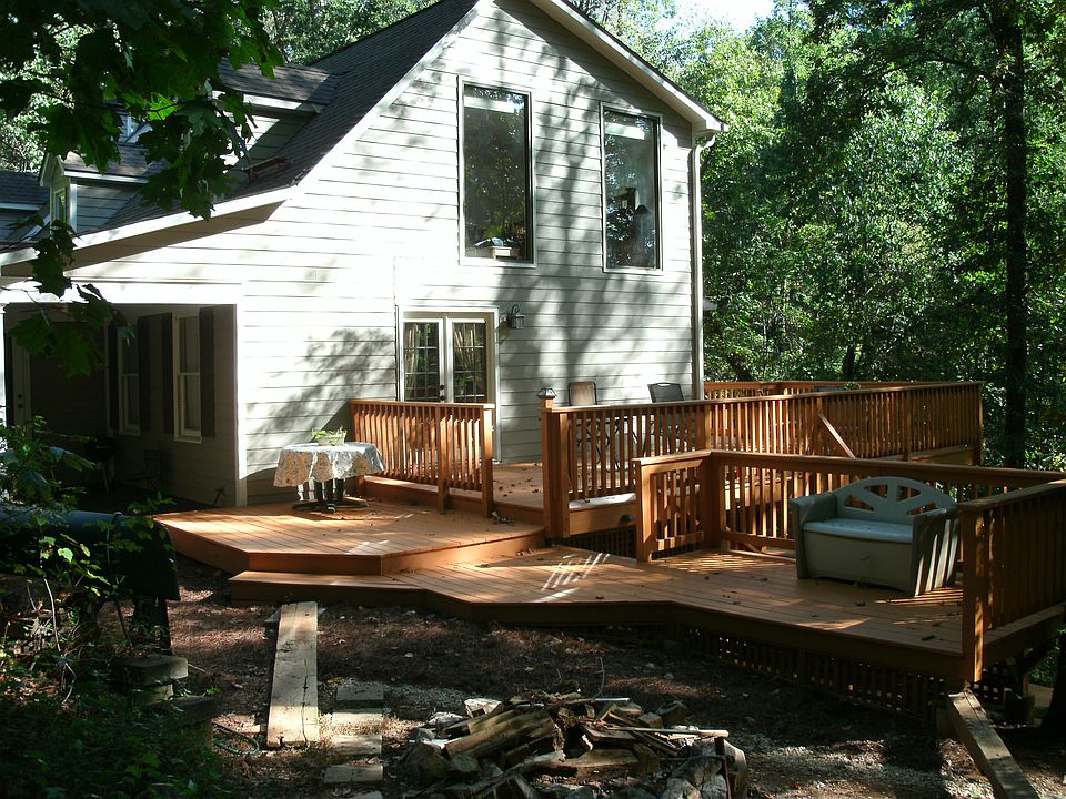 Side deck with fire pit #2