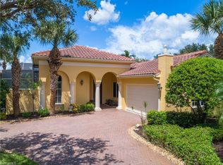 3055 Terramar Dr, Naples, FL 34119