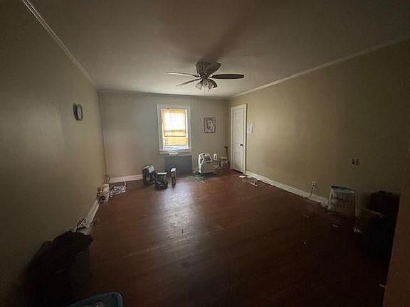 5th image of 305 Waldo St