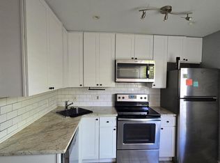 1840 Burton Dr APT 198, Austin, TX 78741