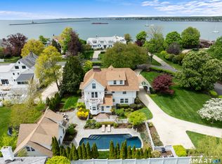 40 Rogers Rd, Stamford, CT 06902