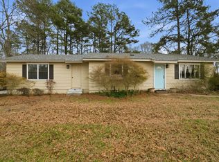 970 Lake Mike Conner Rd, Collins, MS 39428