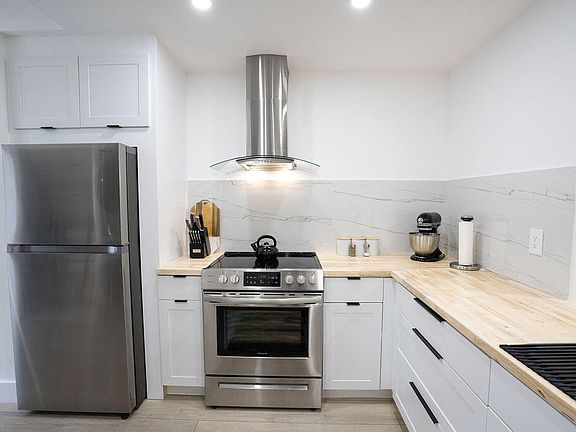4th image of 7895 Margate Boulevard #205