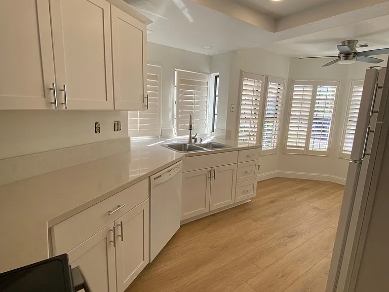 15880 Avenida Villaha #71 — Photo 16