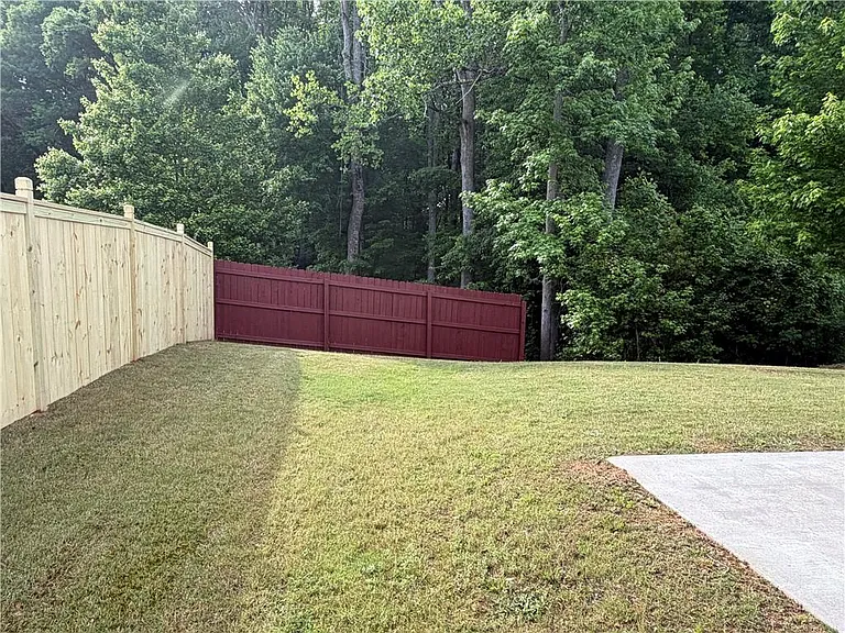 4525 Highfield Dr — Photo 33