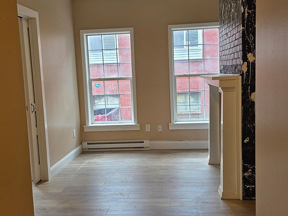 5th image of 14 Church St