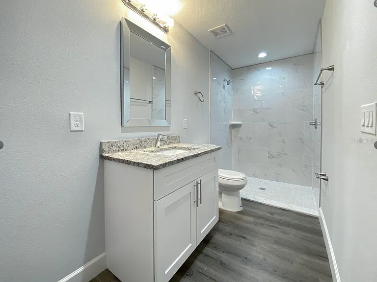 9327 Agate St — Photo 6