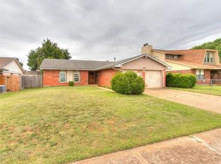 3220 Hillside Dr, Del City, OK 73115