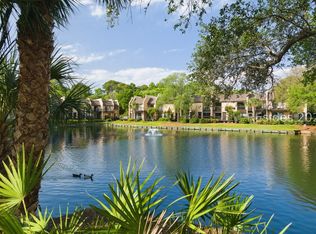 85 Folly Field Rd APT 131, Hilton Head Island, SC 29928